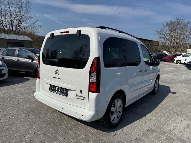 Gebraucht Citroën Berlingo SELECTION 110 PS (80 kW) 2016 Weiß Van / Kleinbus