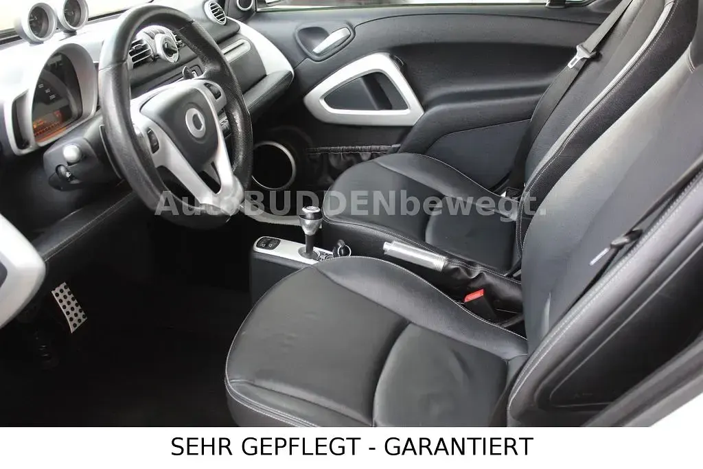 Gebraucht Smart ForTwo Cabrio Brabus Xclusive 102 PS (75 kW) 2013 Weiß Cabrio