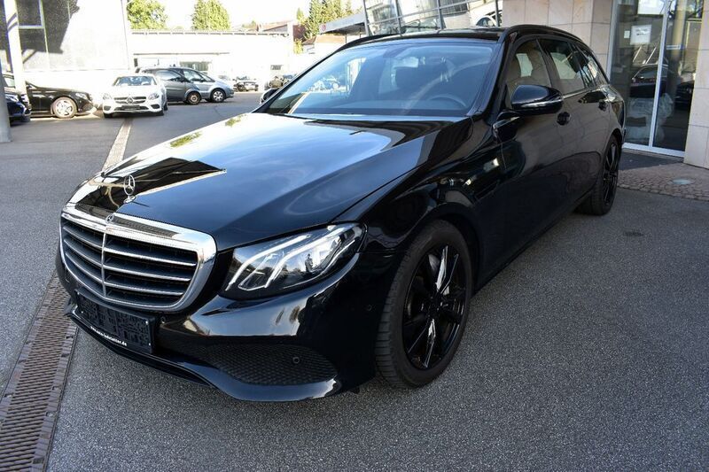 Gebraucht Mercedes E350 286 PS (210 kW) 2019 Schwarz Kombi