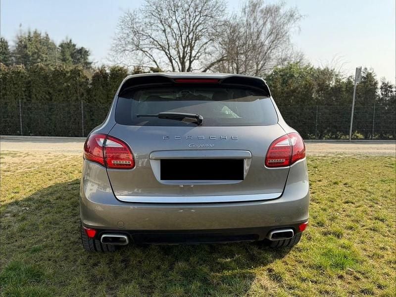 Gebraucht Porsche Cayenne 241 PS (177 kW) 2010 Grau SUV