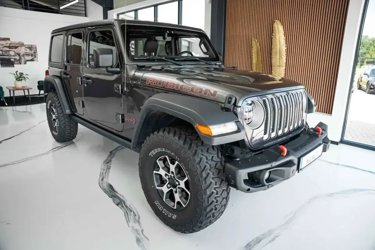 Gebraucht Jeep Wrangler Unlimited Rubicon 271 PS (199 kW) 2019 Granite crystal met. clear coa SUV