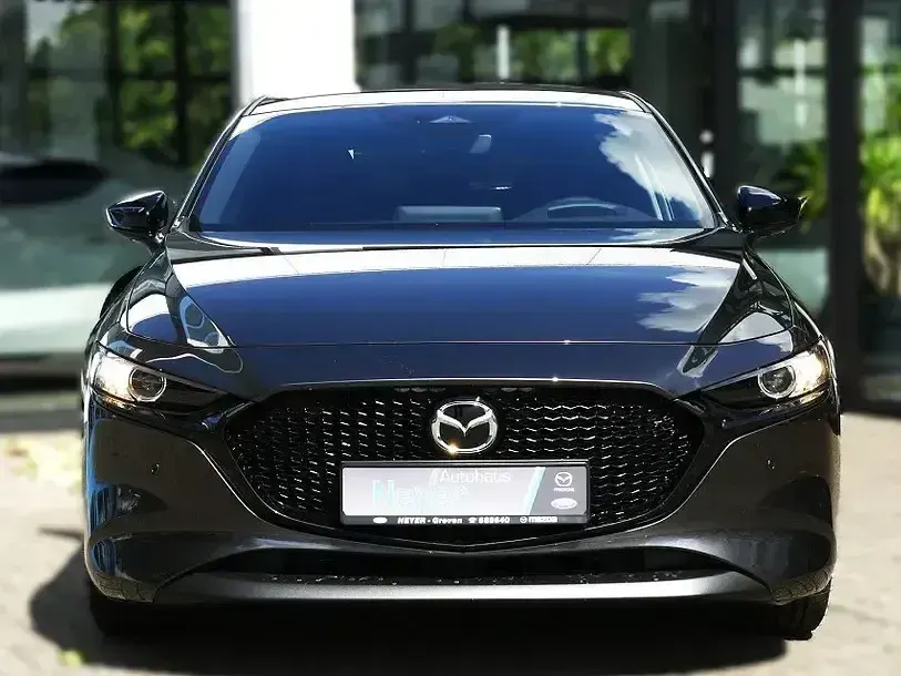 Neu Mazda 3 Homura-Line 140 PS (102 kW) 2025 Machine gray Limousine