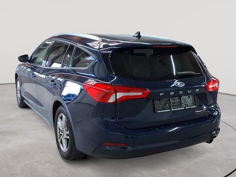 Gebraucht Ford Focus Cool & Connect 150 PS (110 kW) 2021 Blazer blau Kombi