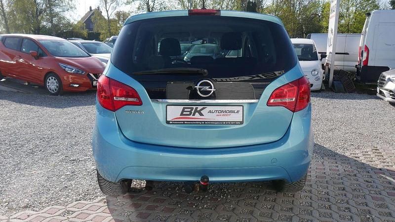 Second-hand Opel Meriva 120 CP (88 kW) 2012 Albastru Monovolum