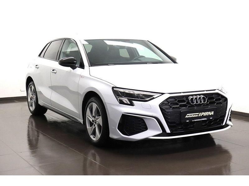 Gebraucht Audi A3 S-Line 245 PS (180 kW) 2022 Weiß Limousine