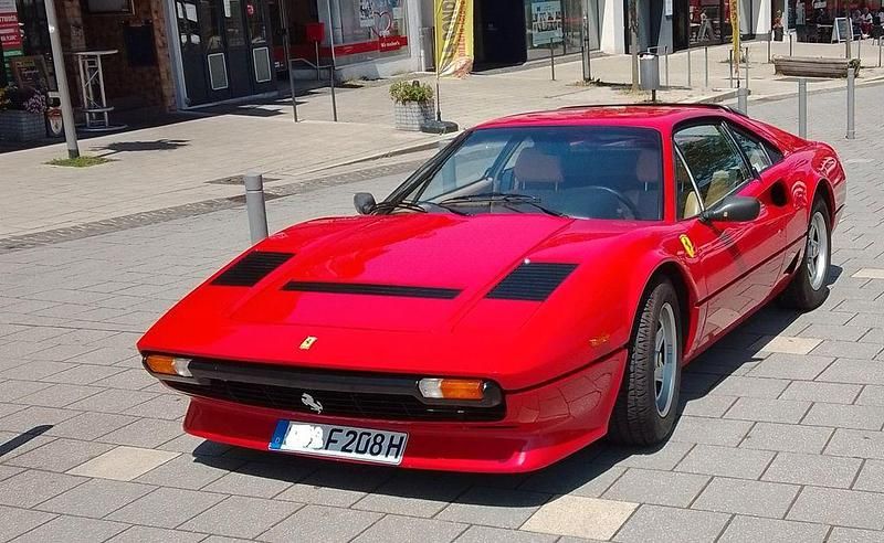 Rot Gebraucht 1983 Ferrari 208 Coupé | 92.000 € - Bild 1/4