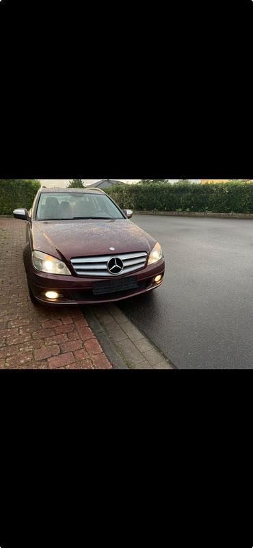 Violet Gebraucht 2008 Mercedes C220 Avantgarde Kombi | 3.350 € (Superpreis) - Bild 1/4