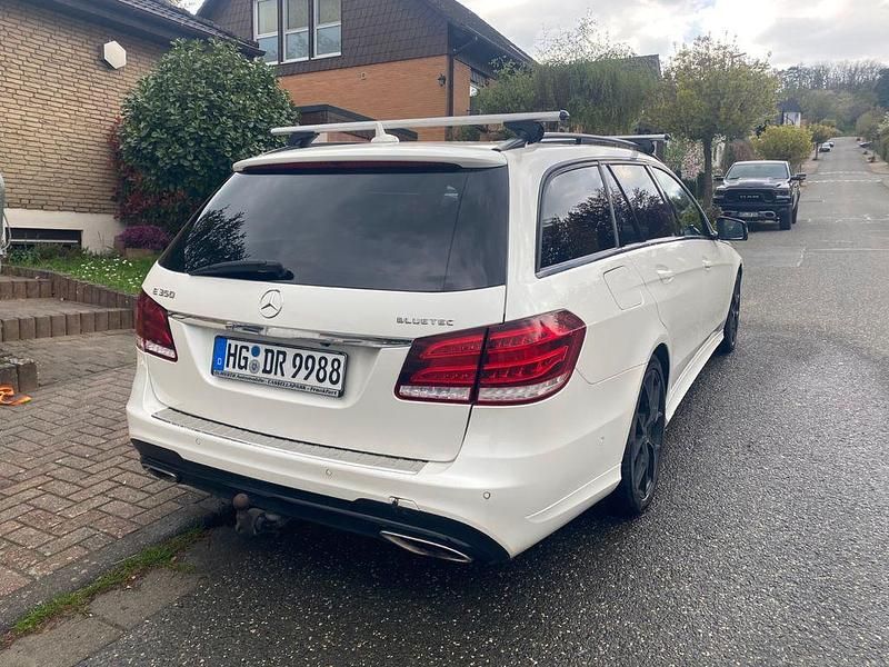 Gebraucht Mercedes 350 258 PS (189 kW) 2015 Weiß Limousine