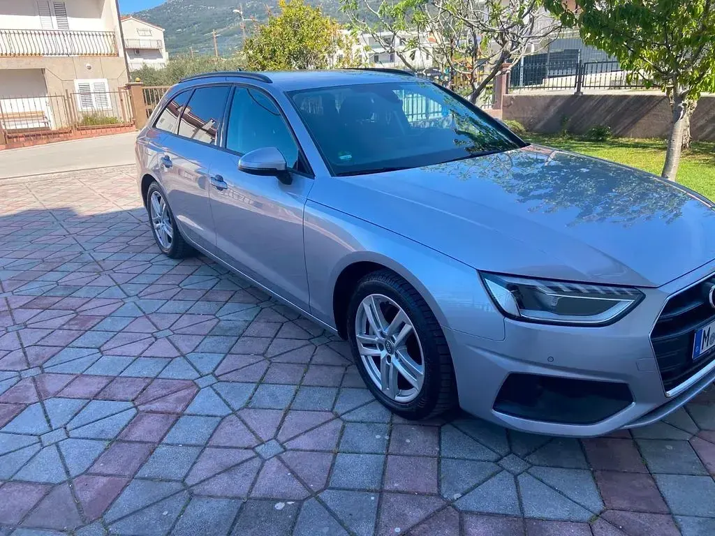 Gebraucht Audi A4 Sport 204 PS (150 kW) 2020 Silber Kombi