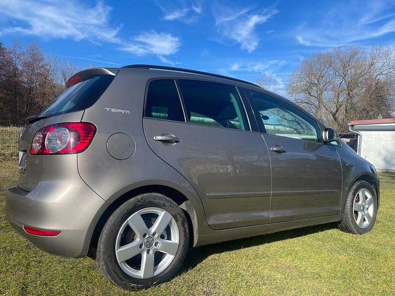 Gebraucht VW Golf Plus Cross Team 122 PS (89 kW) 2010 Grau Van / Kleinbus