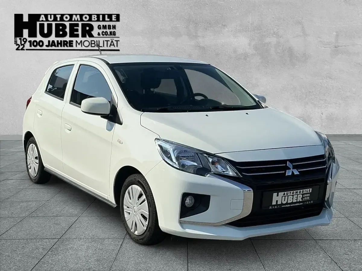 Gebraucht Mitsubishi Space Star Select 71 PS (52 kW) 2022 Weiß Kleinwagen