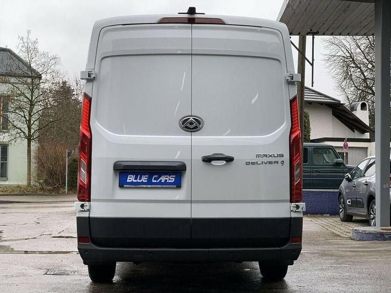 Gebraucht Maxus V90 148 PS (108 kW) 2023 Weiss Van