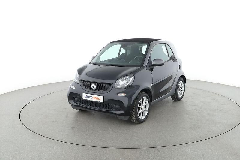 Schwarz Gebraucht 2018 Smart ForTwo Coupé Passion Kleinwagen | 13.390 € (Fairer Preis) - Bild 1/3