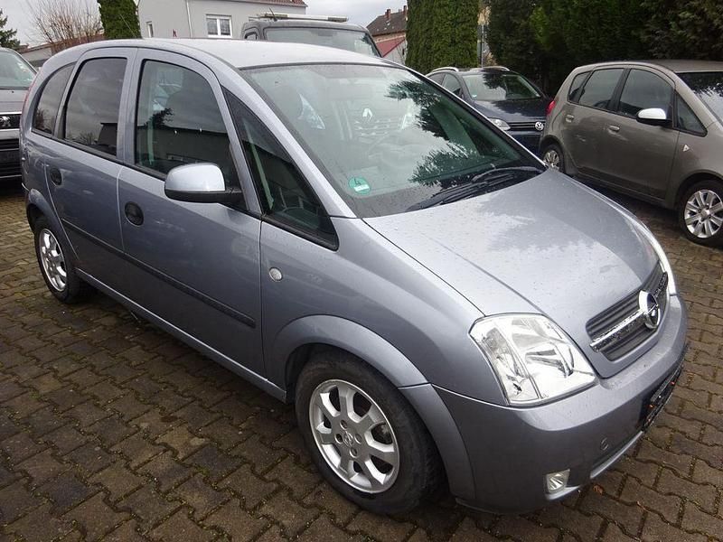 Używany Opel Meriva 101 KM (74 kW) 2004 Szary Minivan
