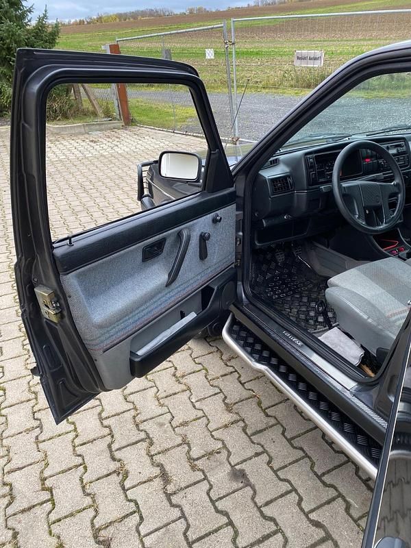 Gebraucht VW Golf III 98 PS (72 kW) 1991 Grau Kleinwagen