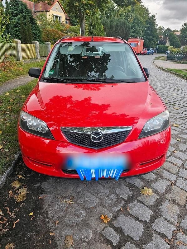 Rot Gebraucht 2004 Mazda 2 Kleinwagen | 1.200 € (Guter Preis) - Bild 1/4