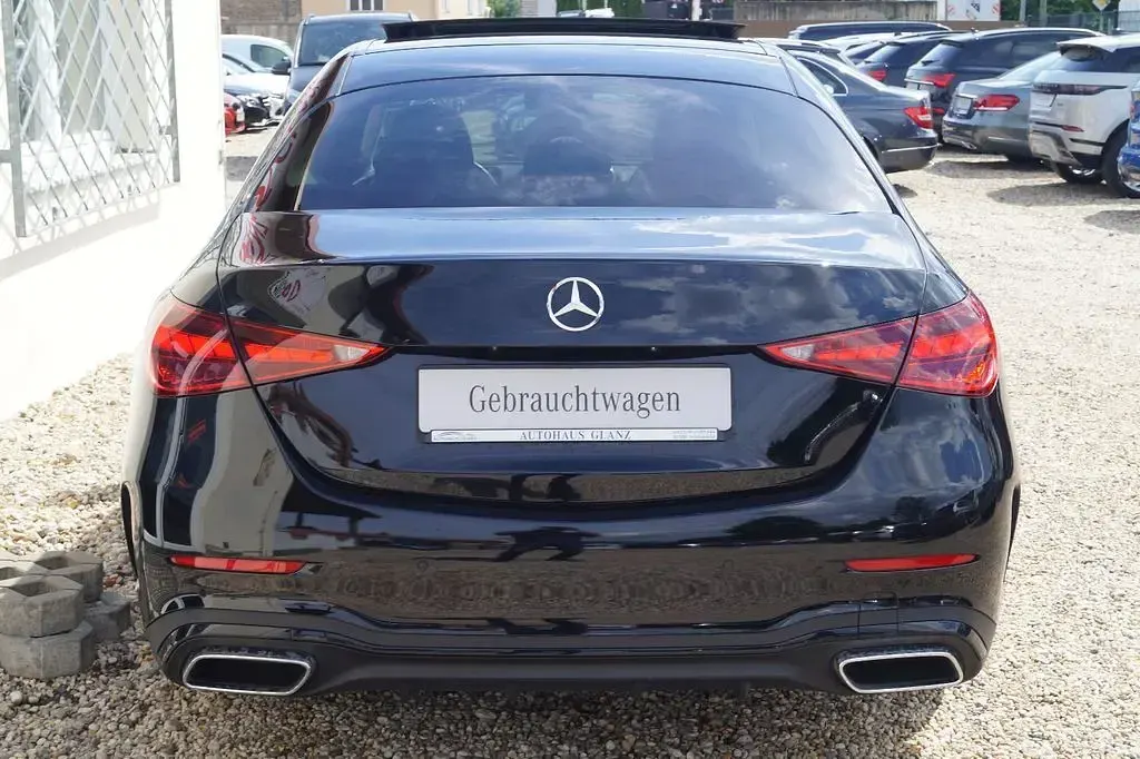 Gebraucht Mercedes C180 AMG 170 PS (125 kW) 2022 Schwarz Limousine