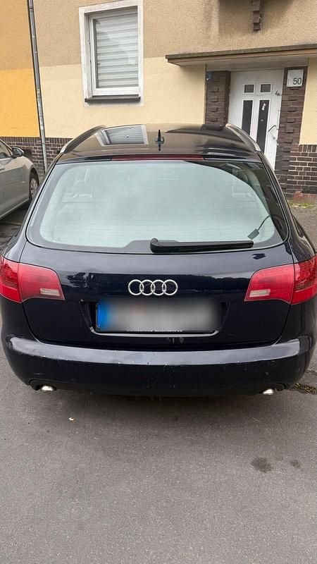 Blau Gebraucht 2007 Audi A6 Kombi | 3.700 € (Guter Preis) - Bild 1/4