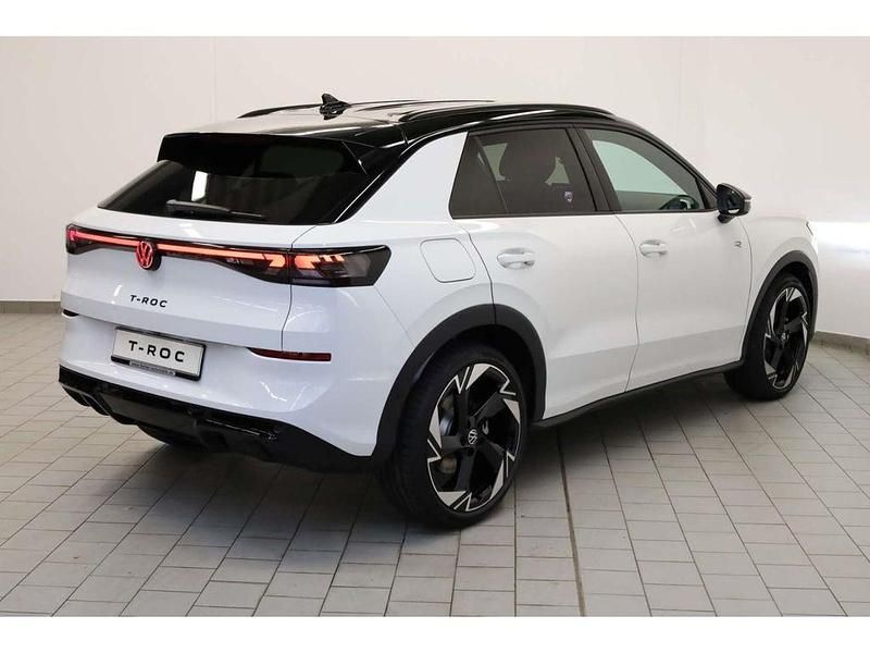 Gebraucht VW T-Roc Style 150 PS (110 kW) 2025 Pure white/ dach schwarz SUV