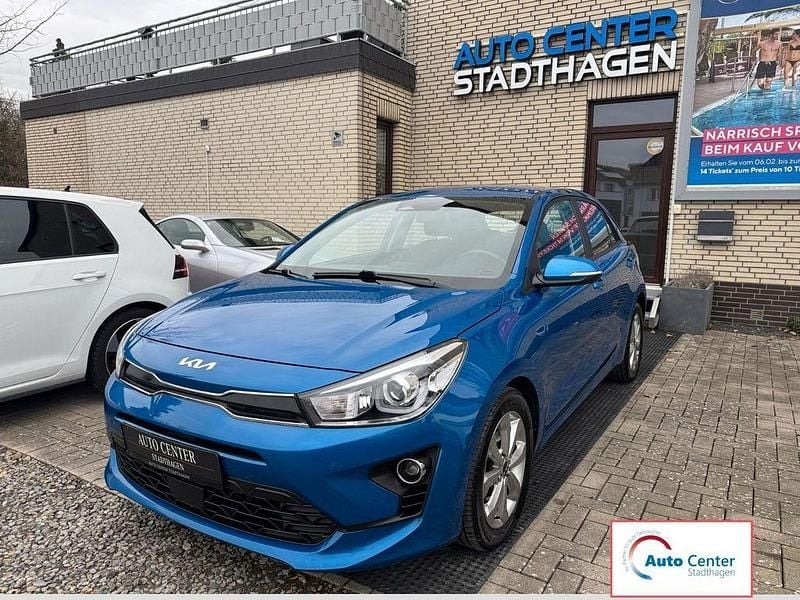 Gebraucht Kia Rio Vision 101 PS (74 kW) 2022 Blau Limousine