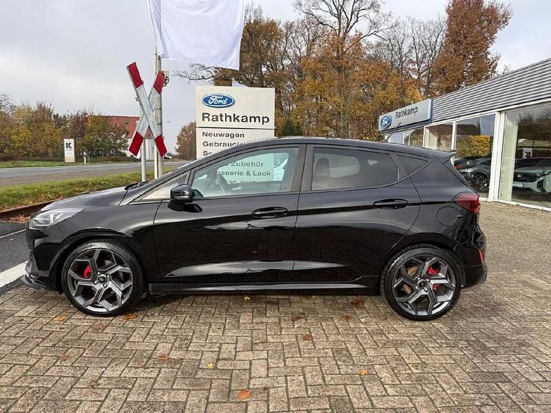 Gebraucht Ford Fiesta ST 200 PS (147 kW) 2022 Obsidianschwarz metallic Limousine