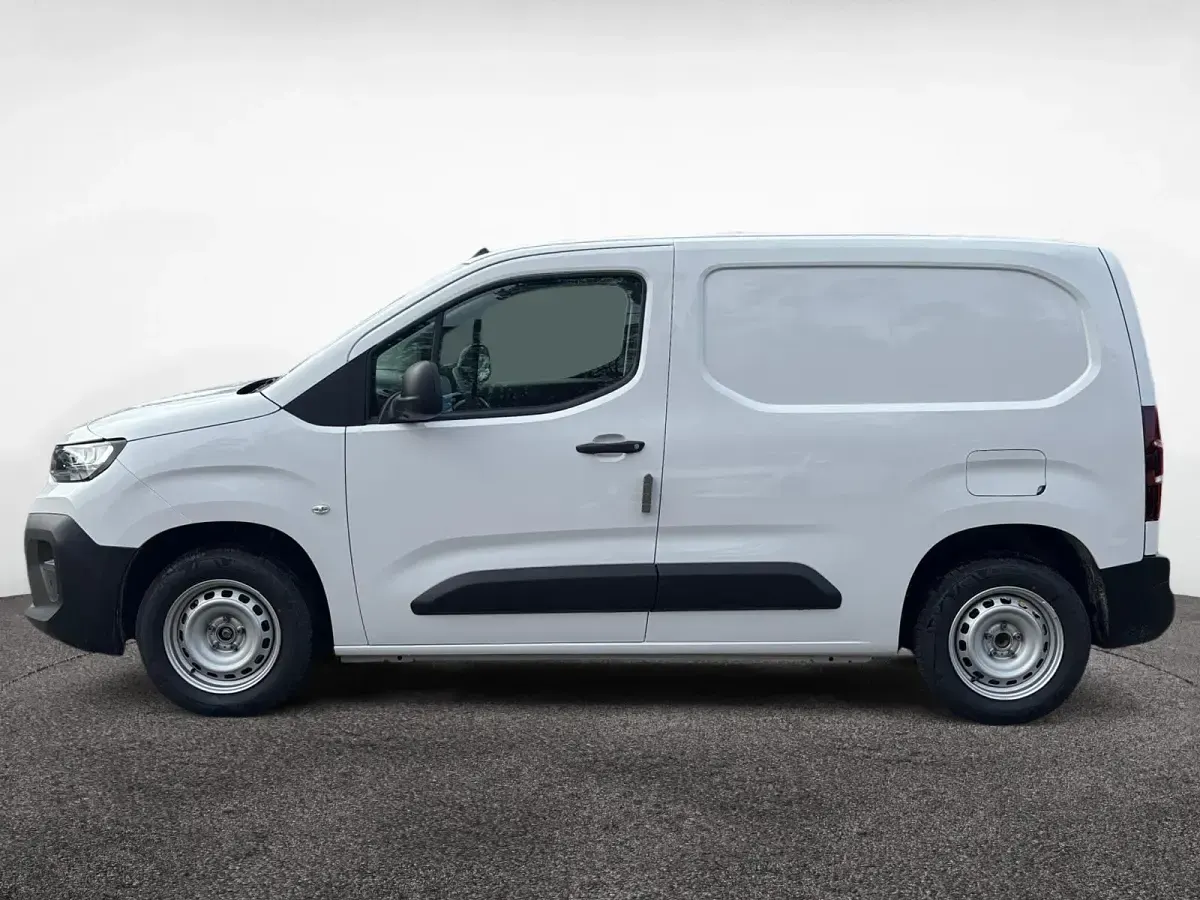 Neu Citroën e-Berlingo 131 PS (96 kW) 2026 Weiß Van / Kleinbus