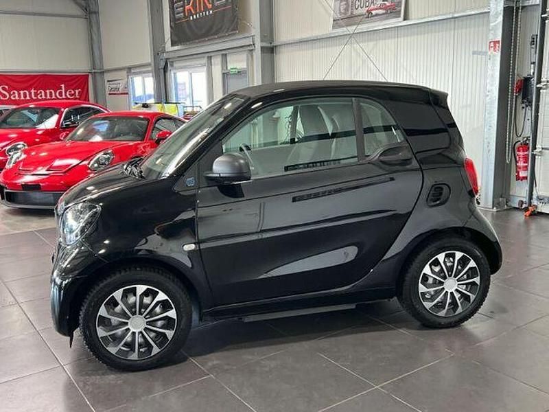 Gebraucht Smart ForTwo Electric Drive 60 kW (82 PS) 2021 Schwarz Coupé