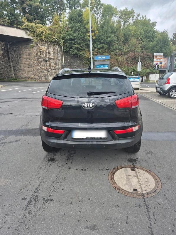 Schwarz Gebraucht 2016 Kia Sportage SUV | 11.700 € (Guter Preis) - Bild 1/4