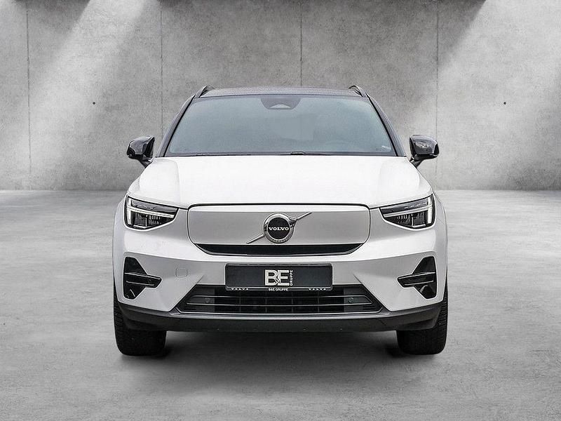 Gebraucht Volvo XC40 Plus 169 kW (231 PS) 2022 Crystal weiss SUV