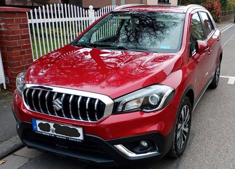 Rot Gebraucht 2021 Suzuki SX4 S-Cross Comfort+ SUV | 19.900 € - Bild 1/4