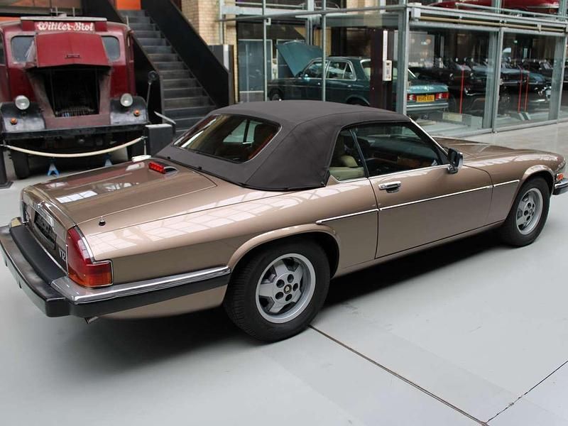 Gebraucht Jaguar XJS S 264 PS (194 kW) 1989 Satinbeige Cabrio