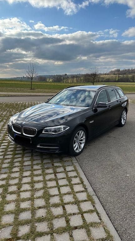 Schwarz Gebraucht 2016 BMW 535 Kombi | 16.500 € (Fairer Preis) - Bild 1/4