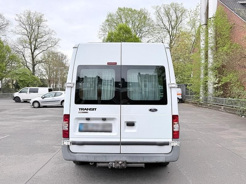 Second-hand Ford Transit 110 CP (80 kW) 2007 Alb Monovolum