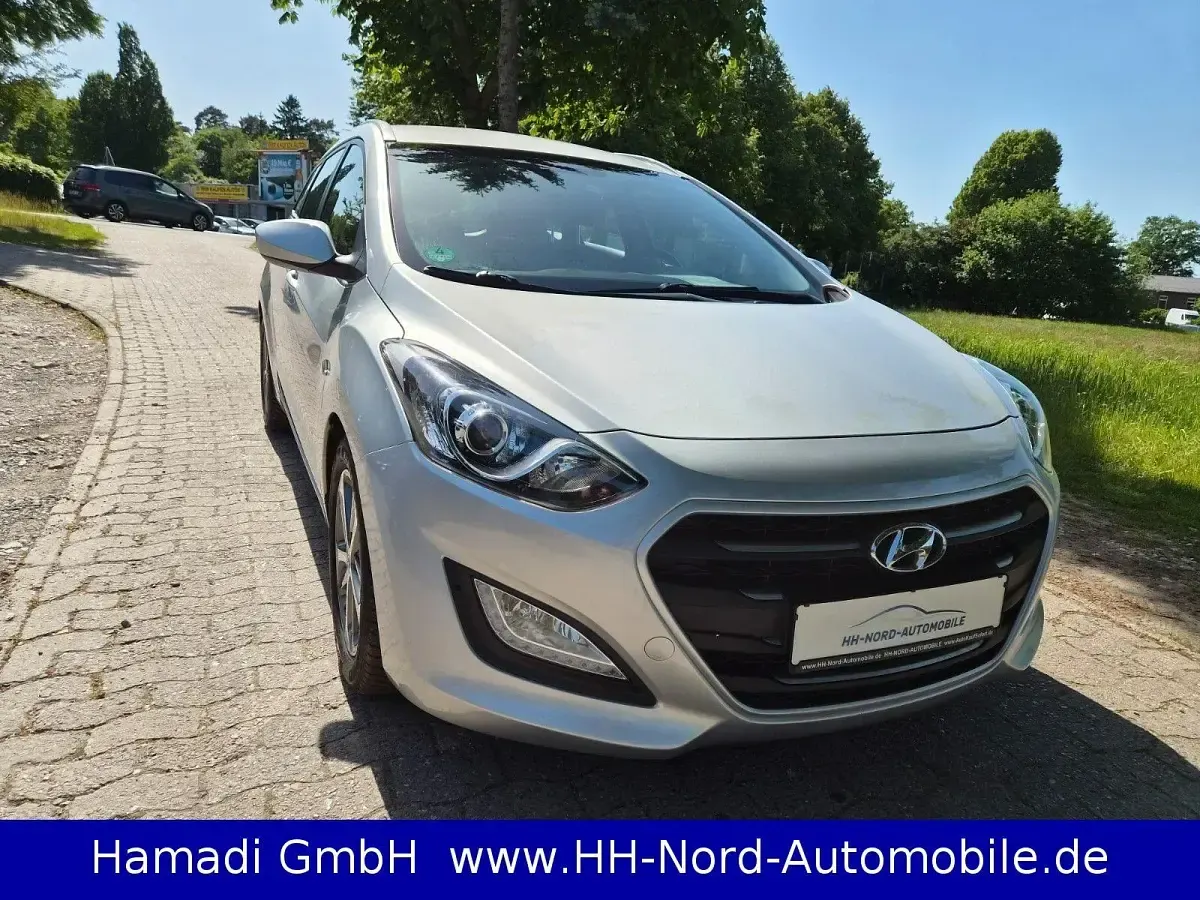 Gebraucht Hyundai i30 135 PS (99 kW) 2017 Silber Kombi