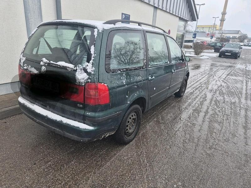 Gebraucht VW Sharan 116 PS (85 kW) 2003 Grün Van / Kleinbus