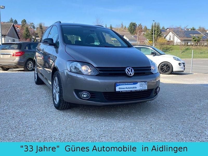 Gebraucht VW Golf VII Match 122 PS (89 kW) 2012 Braun Limousine