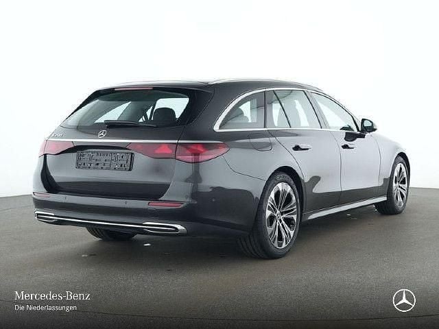 Grau Gebraucht 2024 Mercedes E200 Advanced Limousine | 41.990 € (Guter Preis) - Bild 1/4