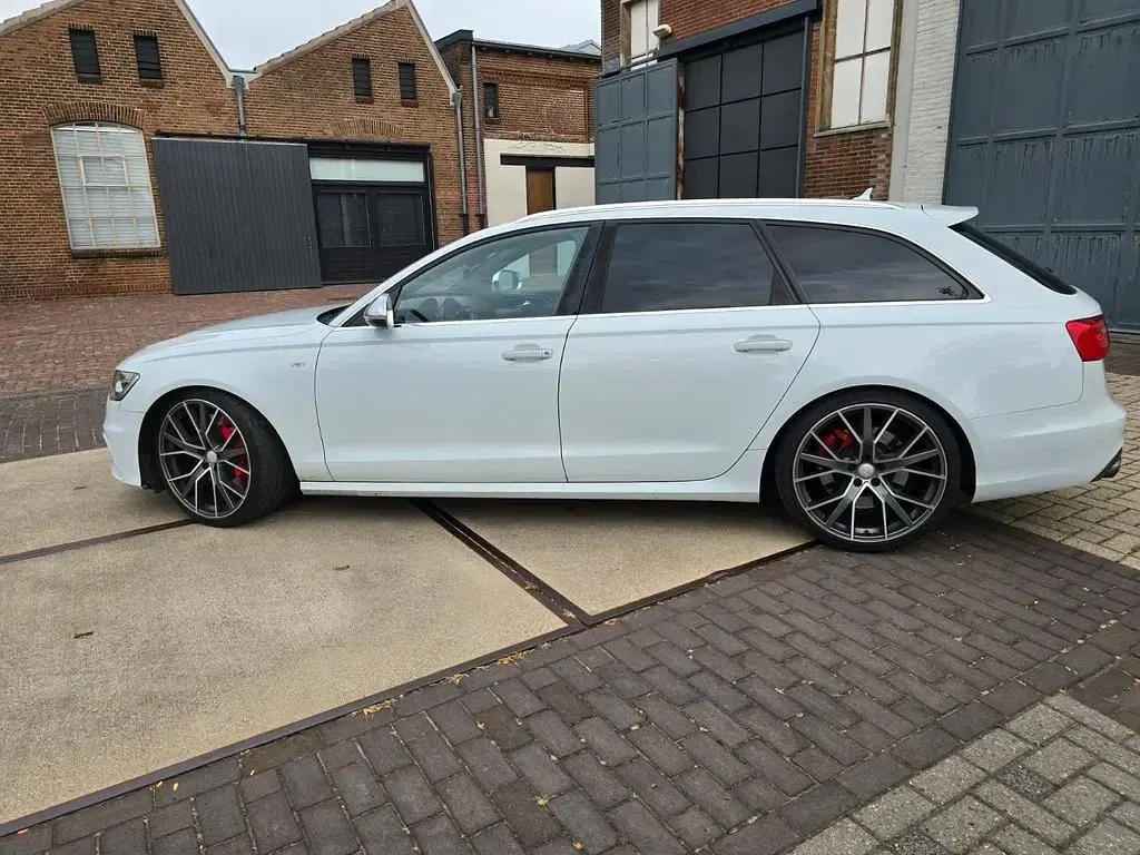 Gebraucht Audi S6 Sport 420 PS (308 kW) 2012 Weiß Limousine
