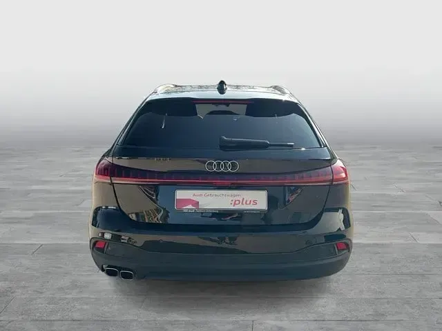 Gebraucht Audi A5 Sport 204 PS (150 kW) 2025 Schwarz Kombi