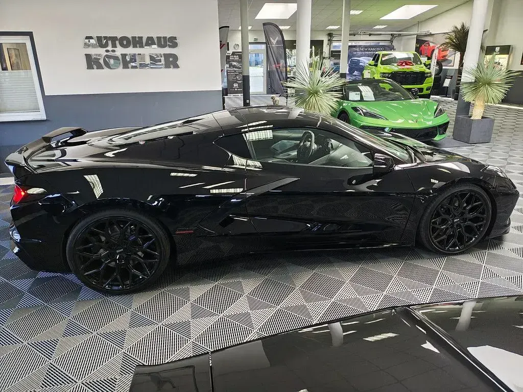 Second-hand Corvette C8 481 CP (353 kW) 2023 Negru Coupe