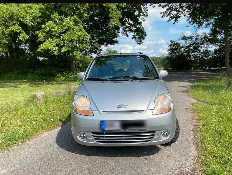 Silber Gebraucht 2007 Chevrolet Matiz Kleinwagen | 2.350 € (Etwas zu teuer) - Bild 1/4