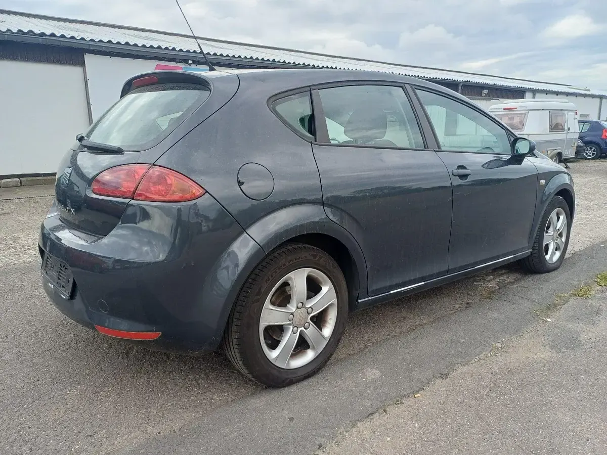 Gebraucht Seat Leon 105 PS (77 kW) 2008 Kleinwagen