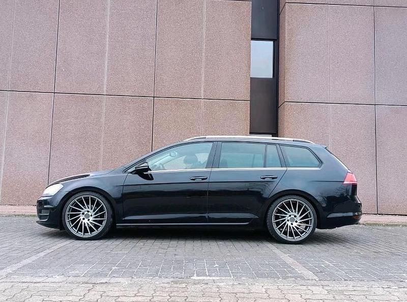 Schwarz Gebraucht 2014 VW Golf VII Kombi | 7.800 € (Guter Preis) - Bild 1/4