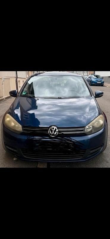 Blau Gebraucht 2011 VW Golf VI Kleinwagen | 4.000 € (Guter Preis) - Bild 1/4