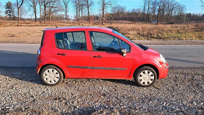 Gebraucht Renault Modus 75 PS (55 kW) 2007 Rot Van / Kleinbus