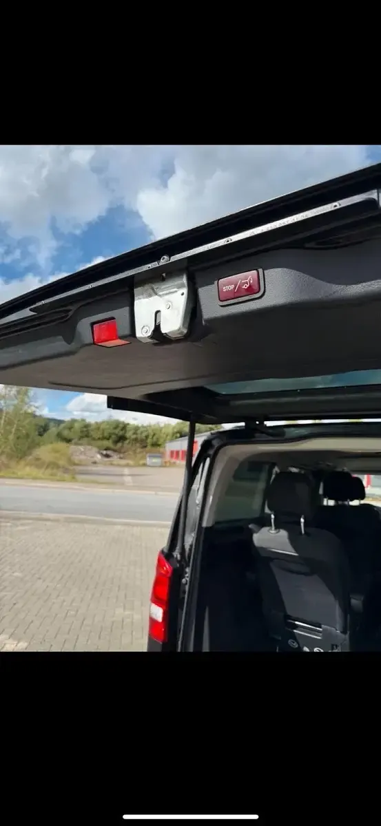 Gebraucht Mercedes V250 190 PS (139 kW) 2016 Schwarz Van / Kleinbus