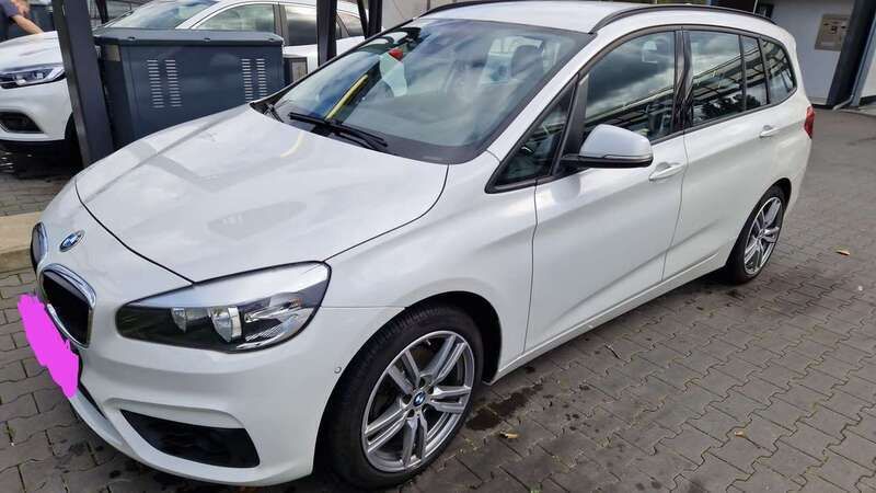 Gebraucht 2018 BMW 218 Van / Kleinbus | 17.500 € (Teuer) - Bild 1/4