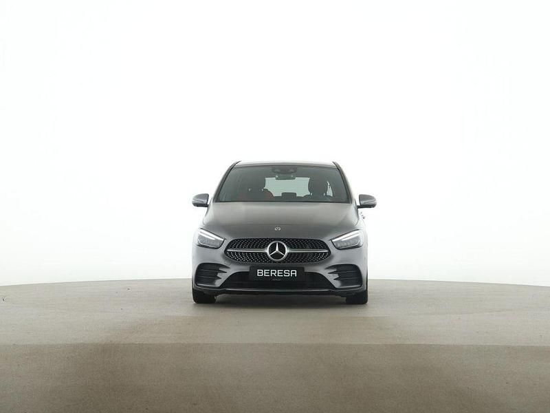 Gebraucht Mercedes B200 AMG 163 PS (119 kW) 2018 Grau Van / Kleinbus