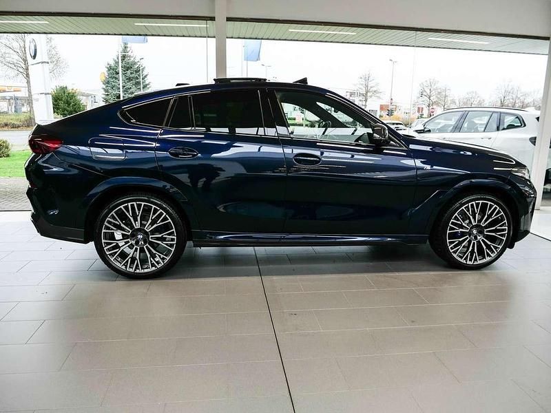 Neu BMW X6 M Sport 340 PS (250 kW) 2026 Bmw individual tansanitblau me SUV