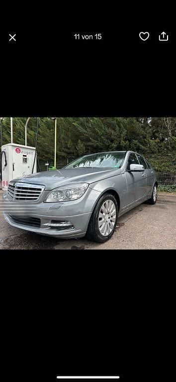 Grau Gebraucht 2010 Mercedes C200 Limousine | 7.500 € (Guter Preis) - Bild 1/4